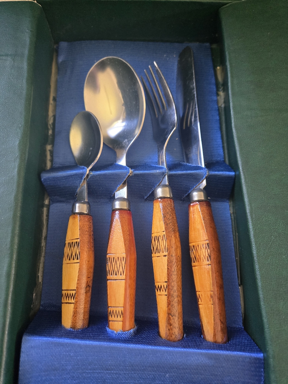 Vintage Mid Century Soviet USSR Wood Handled Flatware Set 24pc NOS Russian Cante